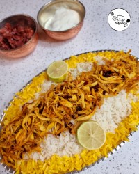 پلو و مرغ ریش ریش