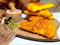 کوکوی برنج (تهدیگ زعفرانی)