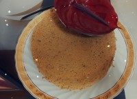 کیک میزبان