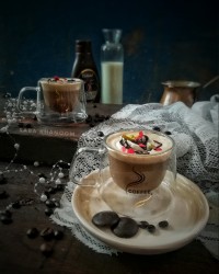 کافه گلاسه لطفا ورق بزنید عکسا متفاوته