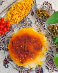 ته انداز مرغ با ترشی خرفه?