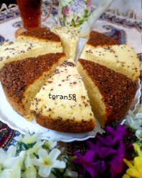 کیک کنجدی قابلمه ای