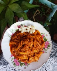 خوراک میگو و سیب زمینی