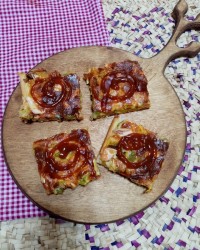 پیتزا با خمیر خانگی