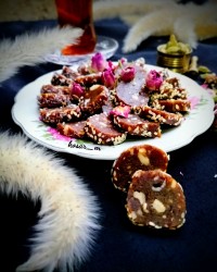حلوا خرما کنجدی لقمه ای