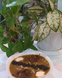 بفرمایید آش رشته