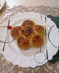 نان شیر مال بودن ها را قدر بدانیم .......