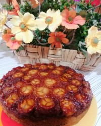 کیک برگردون موز