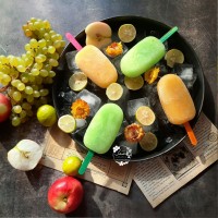 بستنی یخی میوه ای