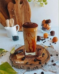آیس دالگونا کاراملی