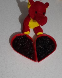 مربا تمشک و آلبالو