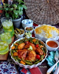 خوراک مرغ و لوبیاسبز