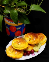 پیراشکی گوشت وسبزیجات