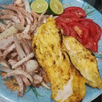 سینه مرغ کبابی با سس فلفلی