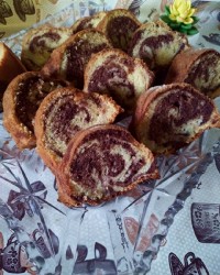 کیک خونگی