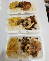 کشمش پلو با مرغ