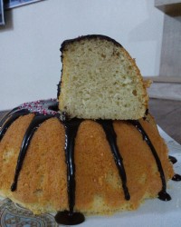 کیک مخصوص میزبان