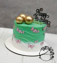 کیک پروانه ای موجدار