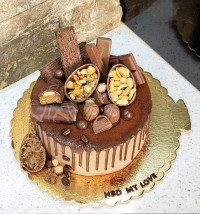 کیک شکلاتی دلبرمون