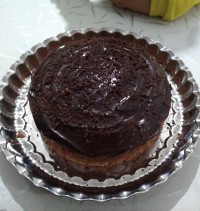 کیک شکلات بی بی