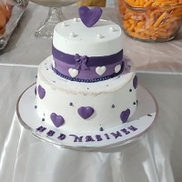 کیک دو طبقه