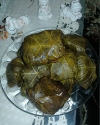 به به اینم ازدلمه خوشمزه من