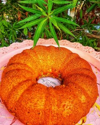 کیک (مهربونا تا وصل شدن استوریها به ستون برترین ها سربزنید)