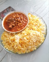 خورش گوشت و لوبیا