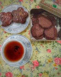 کوکی شکلاتی بدون کره و تخم مرغ