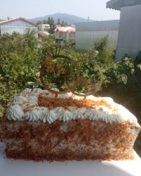 کیک سی و هفتمین سالگرد ازدواج مون