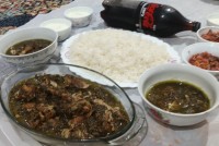 خورشت مرغ ترش