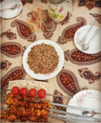 دمپخت ماش با برنج چمپاجوجه کباب زعفرانی