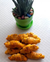 مینی کروسان شکلاتی