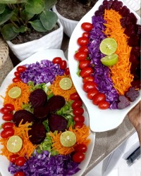 مهمونی من برای خانواده همسری ورق بزنید عکسا متفاوت اون گل هام تقدیمتون