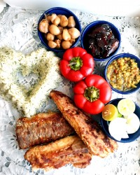 پلو شوید و ماهــــی ب همراه مخلفات