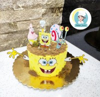 کیک خامه ای با تزیینات عکس خوراکی