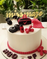 کیک بدنسازی