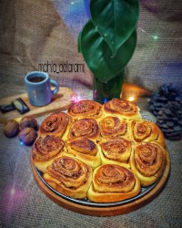 نان رول دارچین و گردو