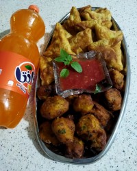 سمبوسه وپکوره