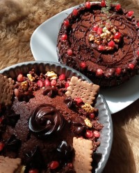 کرم خامه شکلاتی بدون نیازبه خامه