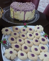 شیرینی یاقوتی تم بنفش کیک وشیرینی چطوره دوستان