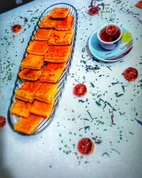 کلوچه سنتی ودمنوش پاییزی