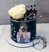 کیک سرمه ای