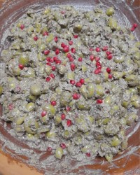 زیتون پرورده گیلانی واقعا خوشمزه بود جاتون سبز☘☘