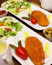 شنیسل مرغ متفاوت