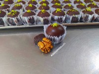 فرانسوی شکلاتی ورق بزن عکس دومی رو عشق است