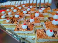 تر برشی ۳۰۰عدد تربرشی سفارش مدرسه