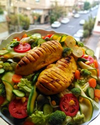 سالاد مرغ رژیمی