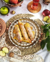 بورک سیب گردو دارچین