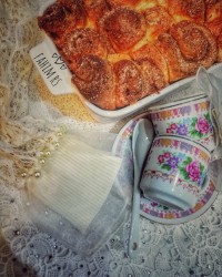 نان رول دارچینی (با آیسینگ خامه ای)